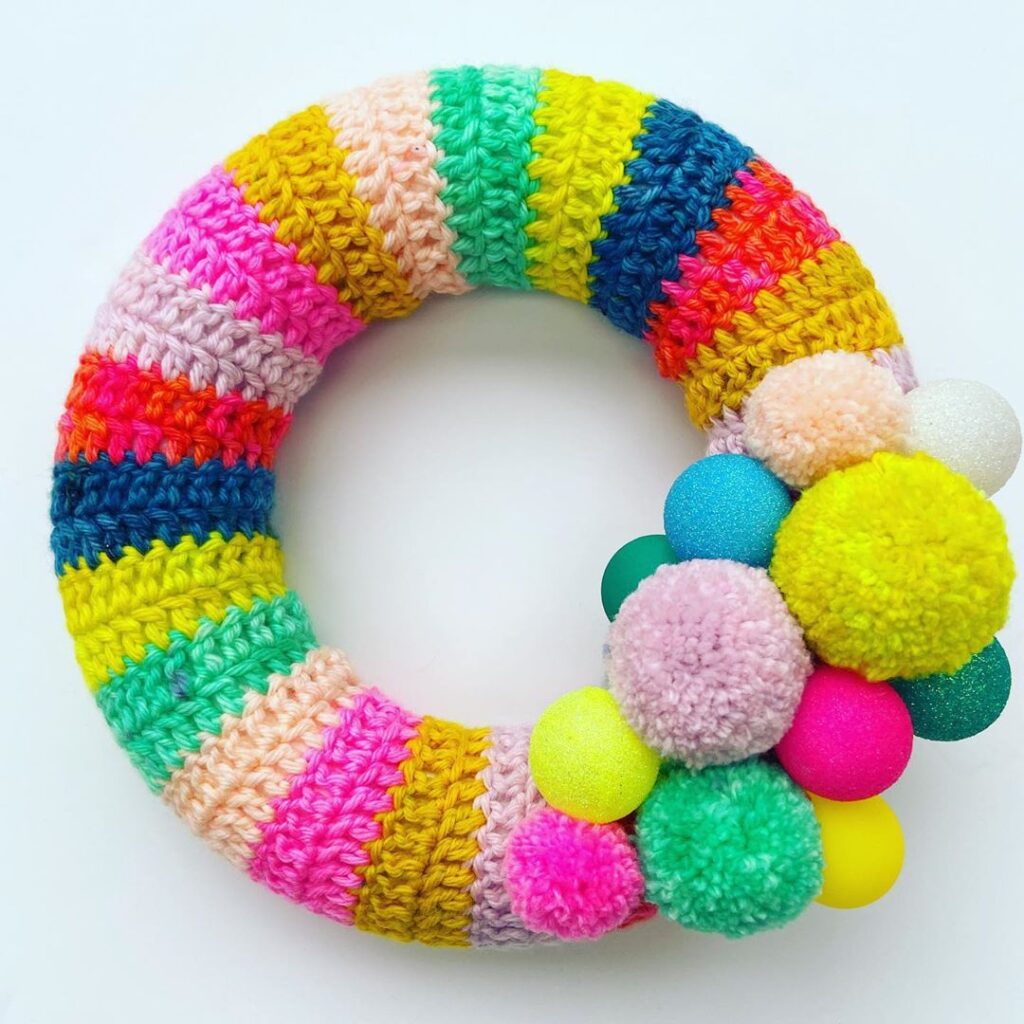 christmas wreath yarn